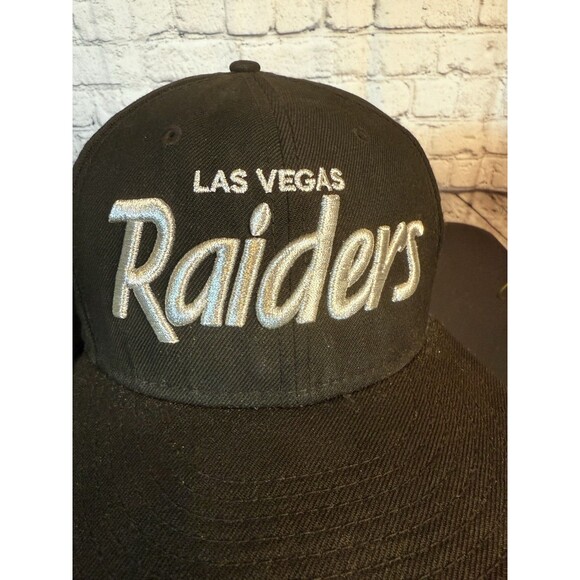 NFL Las Vegas Raiders New Era 59Fifty Fitted Cap Black Silver 7 3/4 - Picture 3 of 10